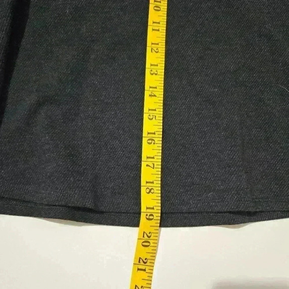 Athleta Sport Athletic Skirt Thick Polyblend - Sz 10 - Picture 7 of 8